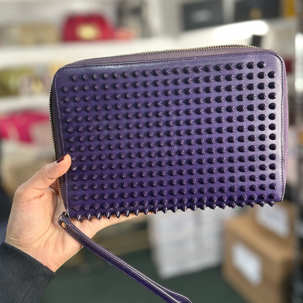 LOUBOUTION WRISTLET